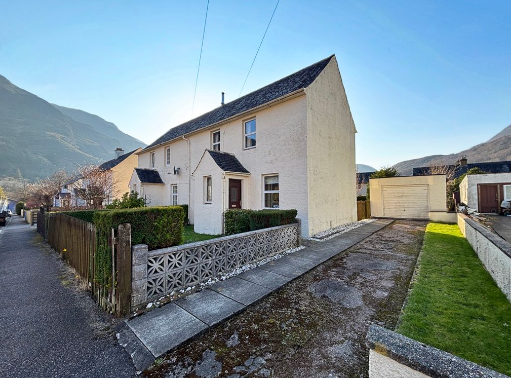 Property photo 1 of 32