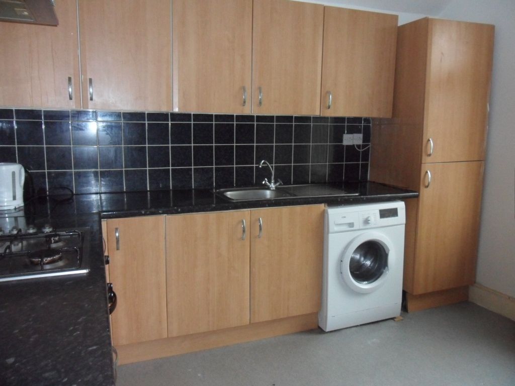 Property photo 3 of 6