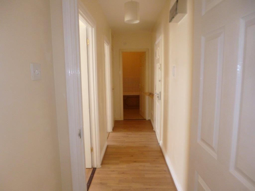 Property photo 2 of 9 Gallery