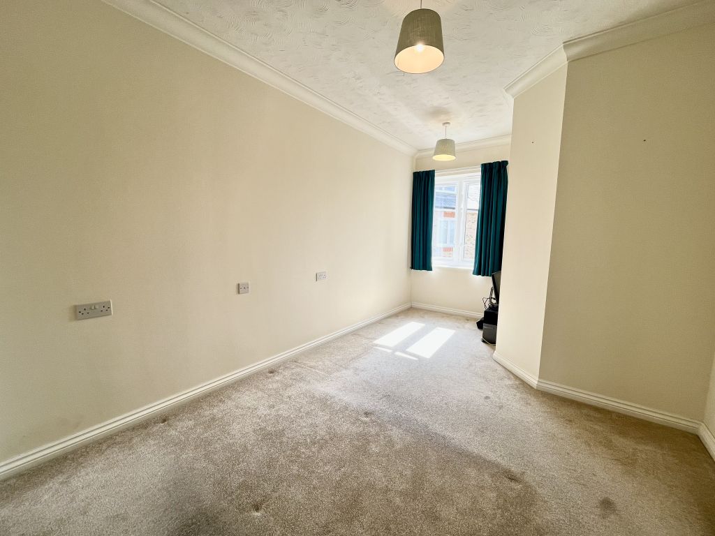 Property photo 3 of 9