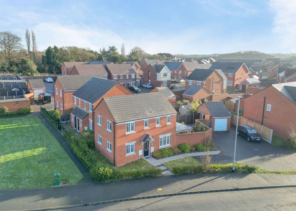 Property photo 1 of 30