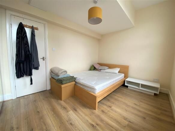 Property photo 3 of 7 Image