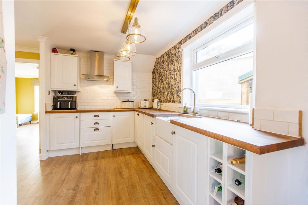 Property photo 3 of 28 Cruive - 58 Rokeby Crescent-20.Jpg