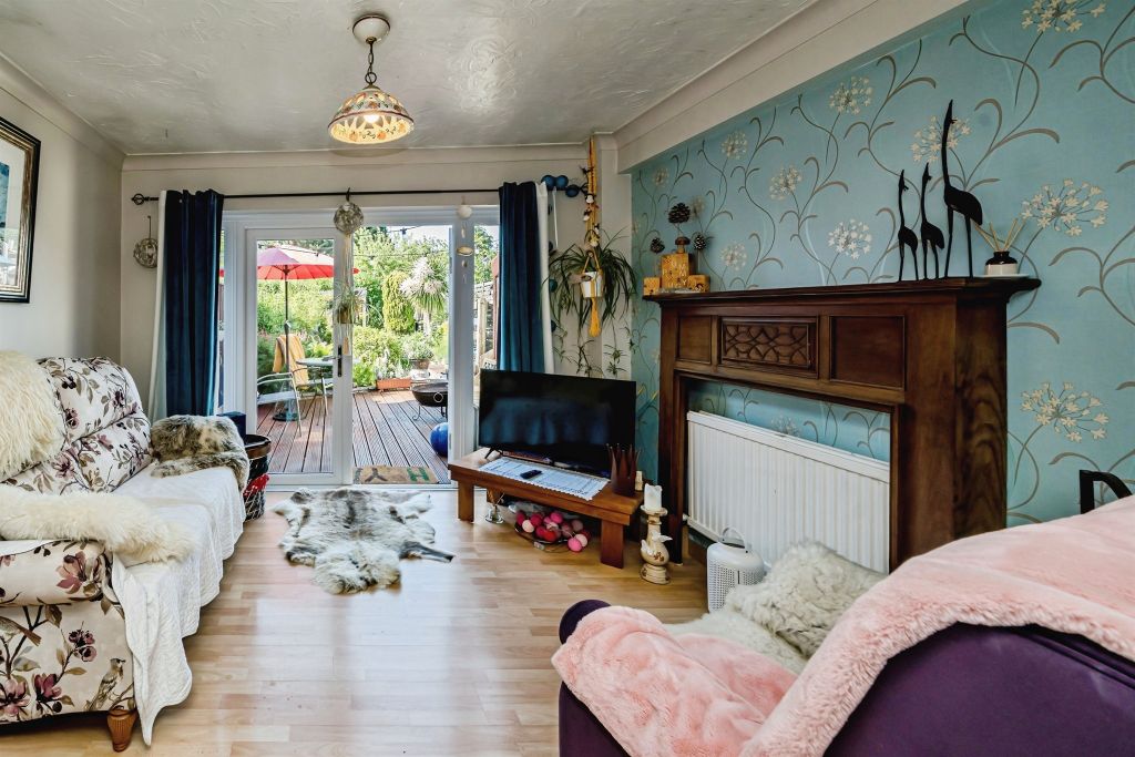 Property photo 3 of 19
