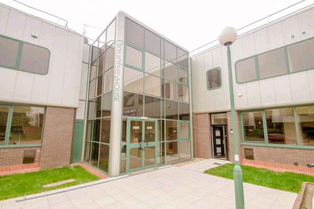 Property photo 1 of 6 Exterior