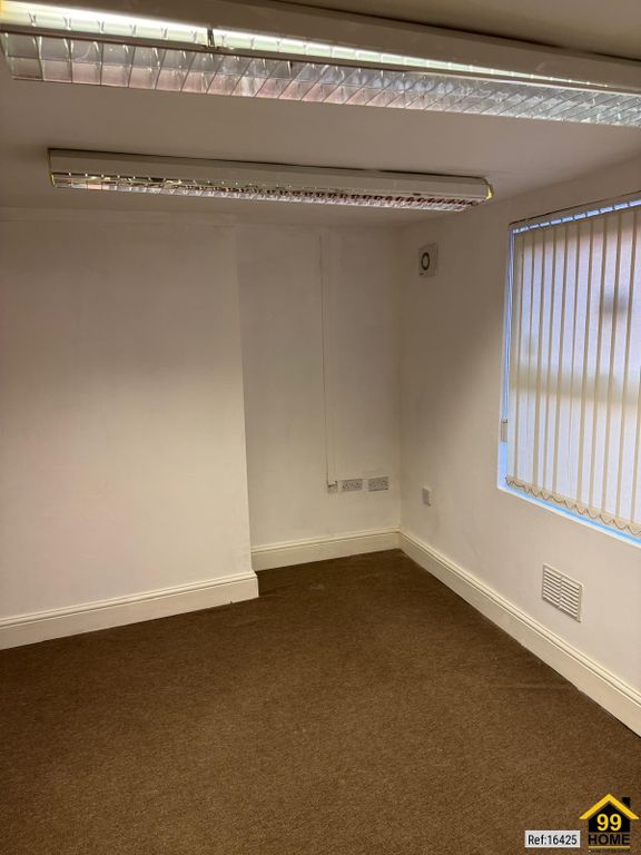 Property photo 3 of 5 Photo 2