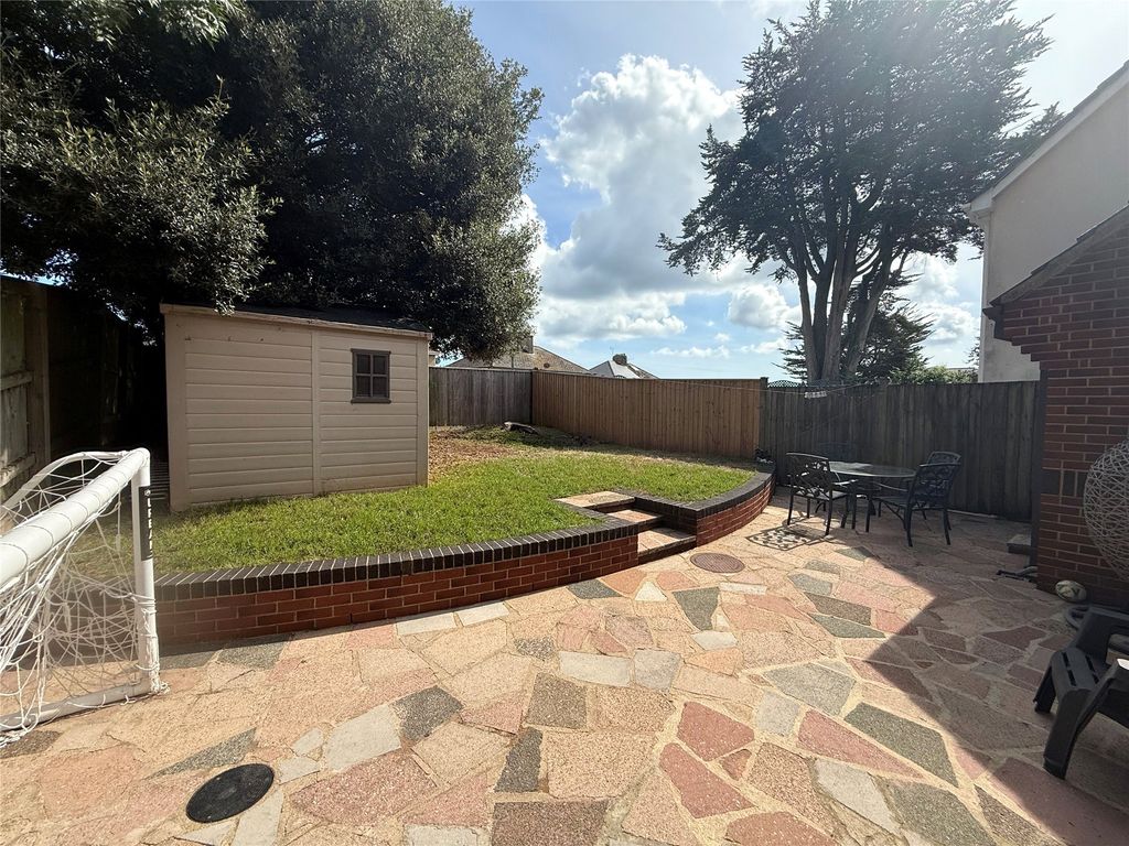 Property photo 2 of 19 2 - Picture No. 15