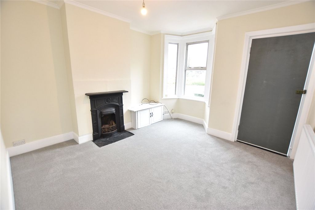 Property photo 2 of 23 Picture No. 48