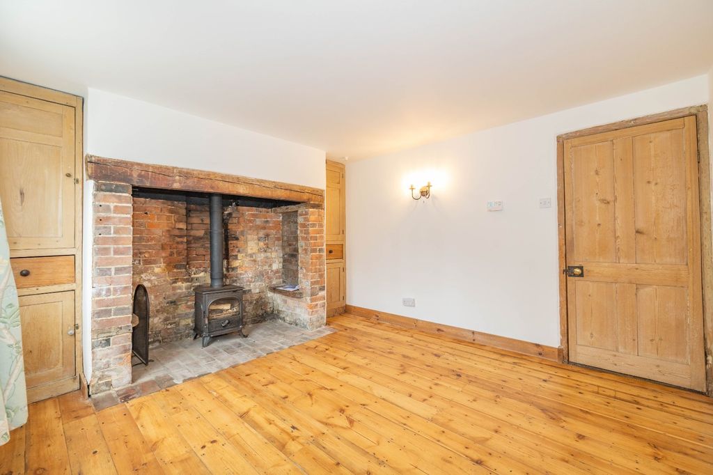 Property photo 2 of 15 Picture 2