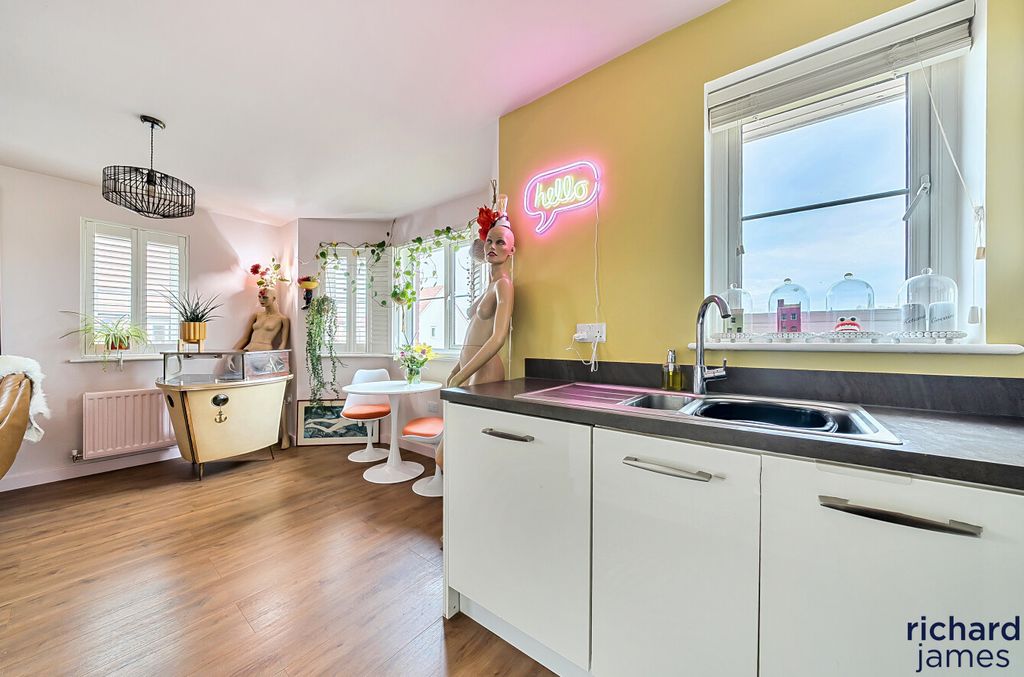 Additional image 7 of 1 bed flat for saleMaizey Road, Tadpole Garden Village, Swindon SN25