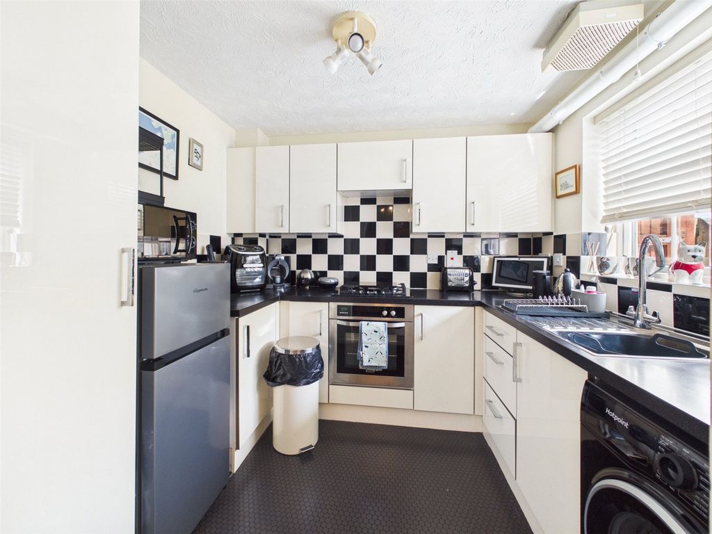 Property photo 3 of 16 Picture No. 03