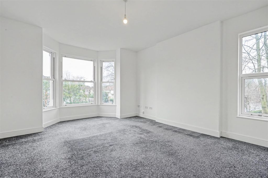 Property photo 2 of 13 Lounge_Diner.Jpeg