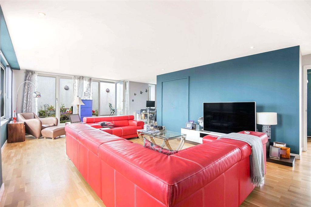 Property photo 1 of 23 Picture No. 20