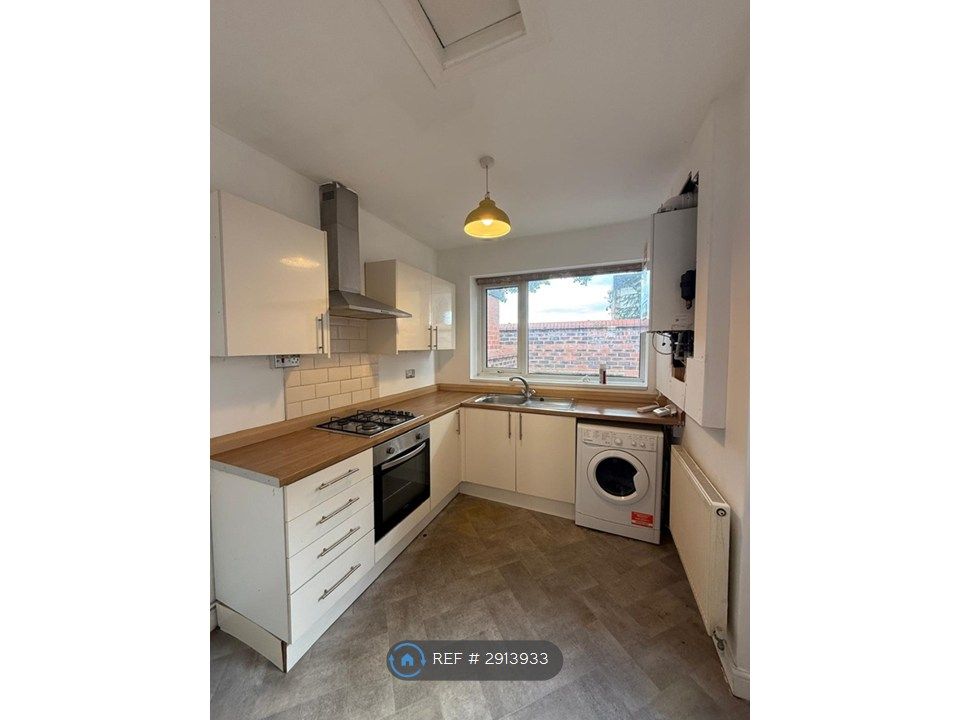 Property photo 2 of 5