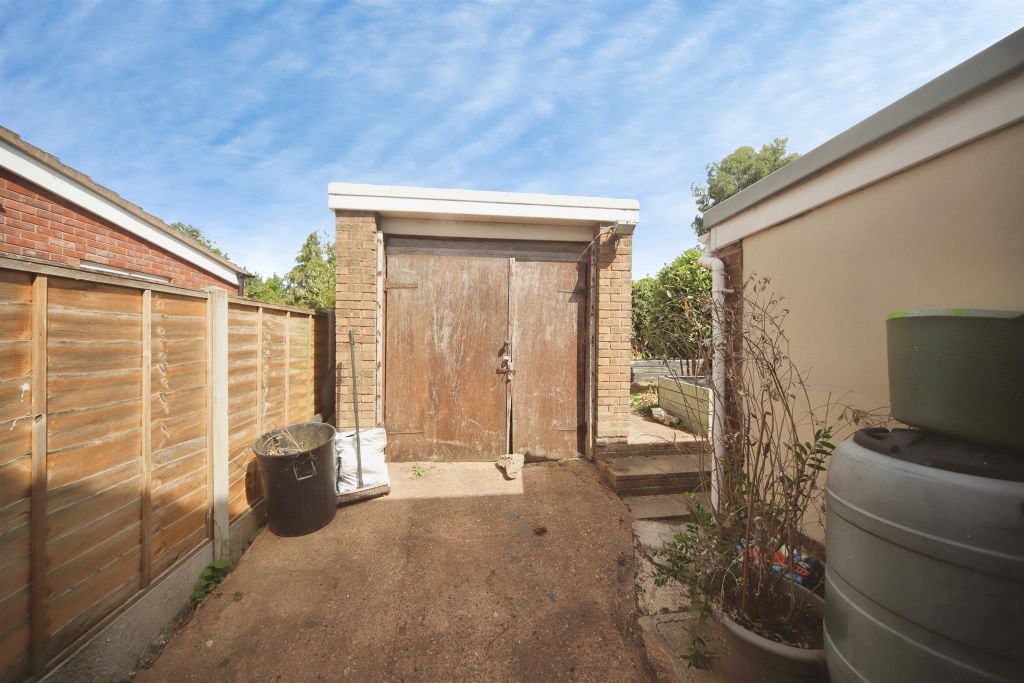Property photo 3 of 19