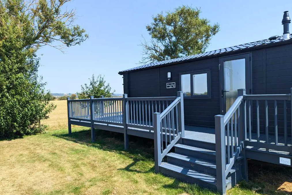 Property photo 1 of 9 Sunrise Lodge Deluxe Exterior With Decking At Orchard Views Holiday Park Kent