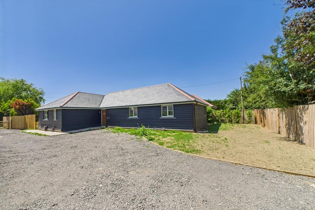 Property photo 1 of 14 Cam01894G0-Pr0199-Still017.Jpg