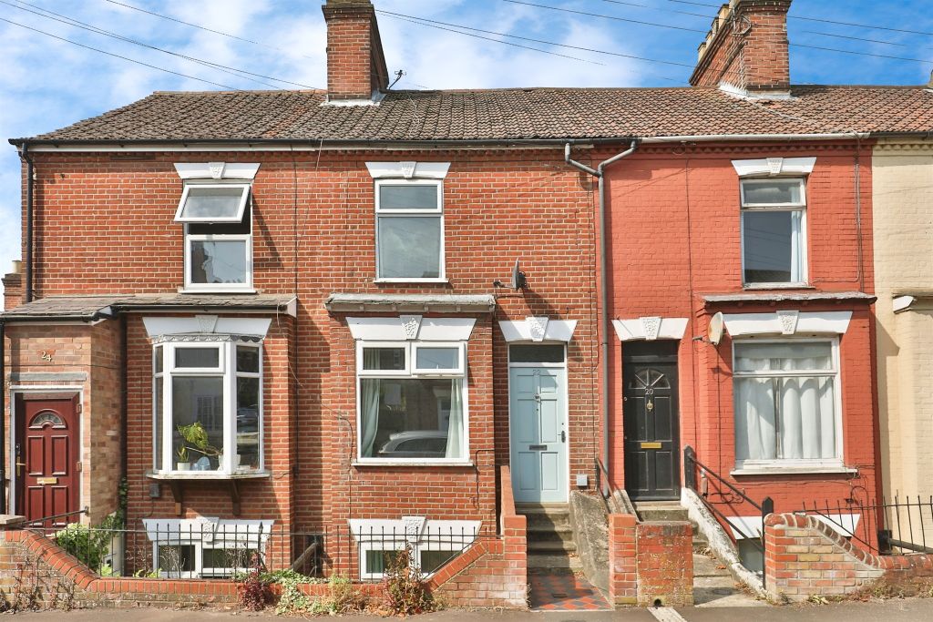Property photo 1 of 17