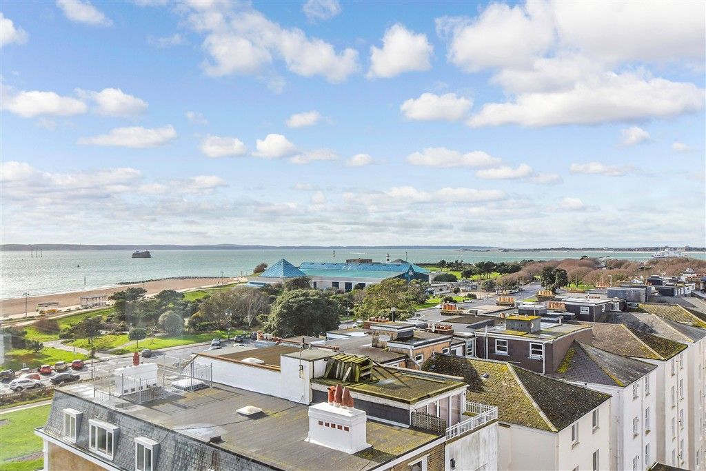 Property photo 2 of 8 Views To Front