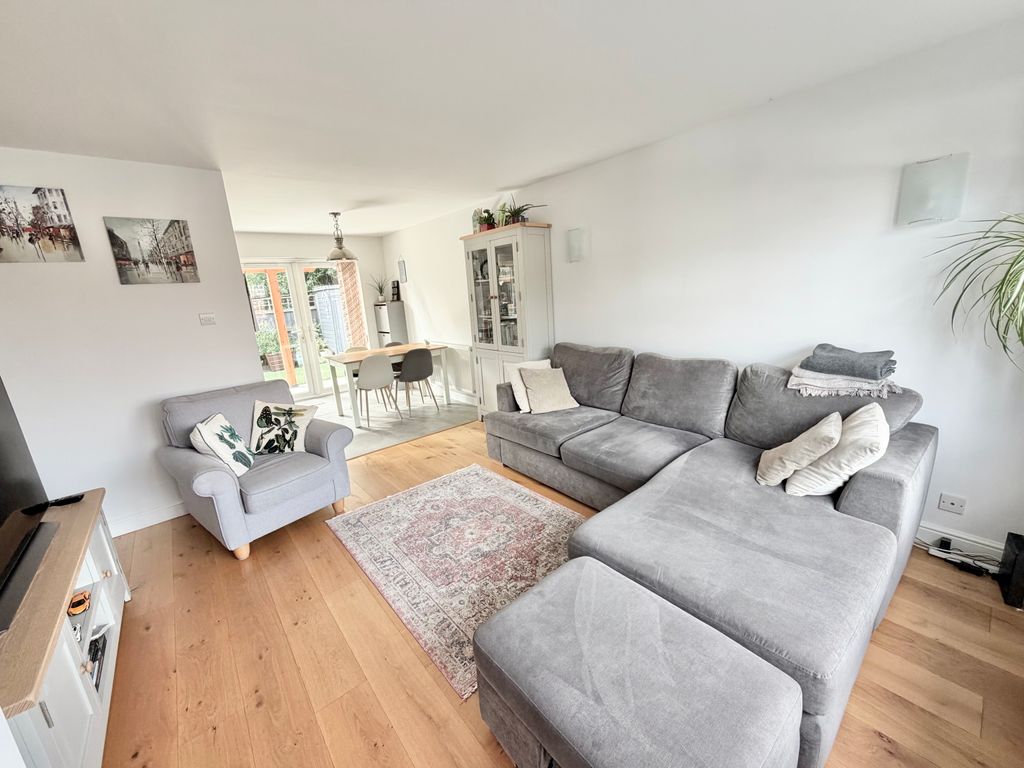 Property photo 2 of 12 Img_0694