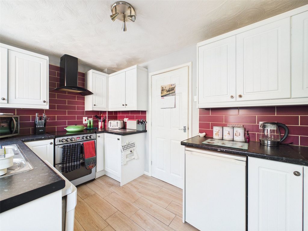 Property photo 3 of 9 Picture No. 05