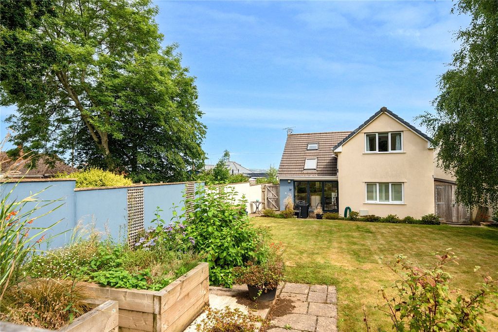 Property photo 1 of 26 Picture No. 33