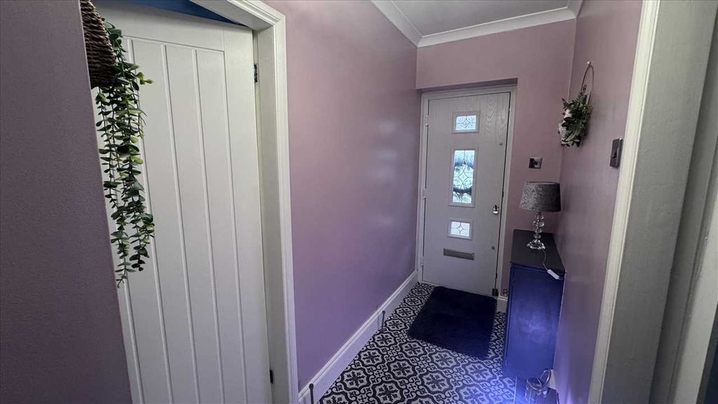 Property photo 2 of 17 Hall