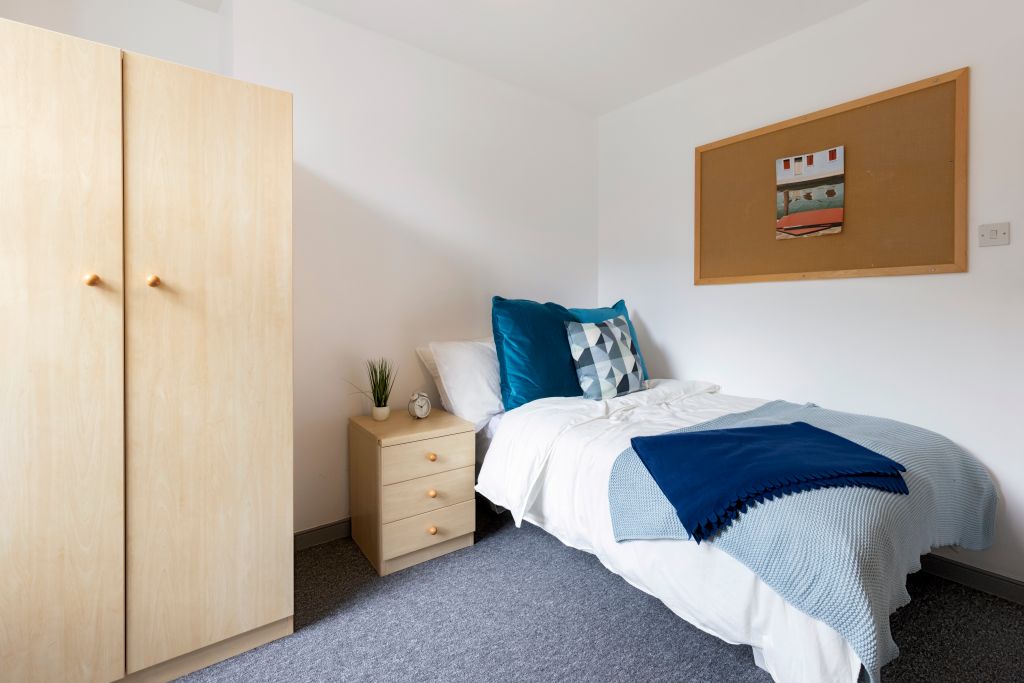 Property photo 1 of 1 Essential (Sea View) Collection