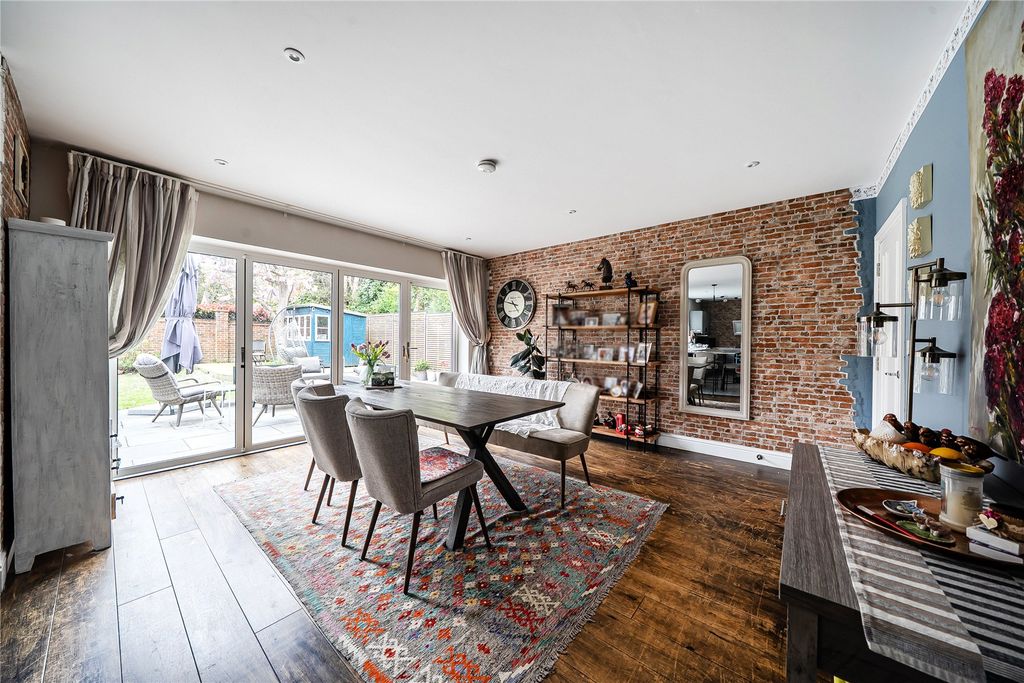 Property photo 3 of 17 Picture No. 09