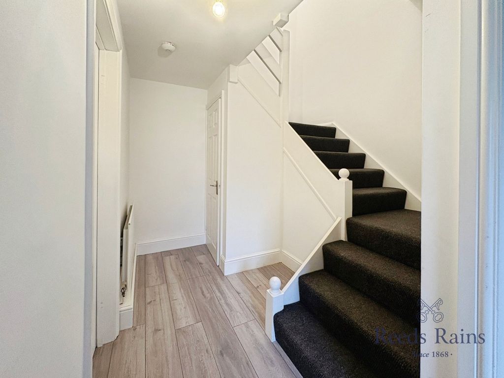 Property photo 2 of 13 Picture No. 21