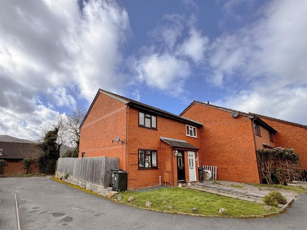 Property photo 1 of 14 54cc0d4F-8E53-48A2-B3Ae-B8A0F8409d16.Jpg