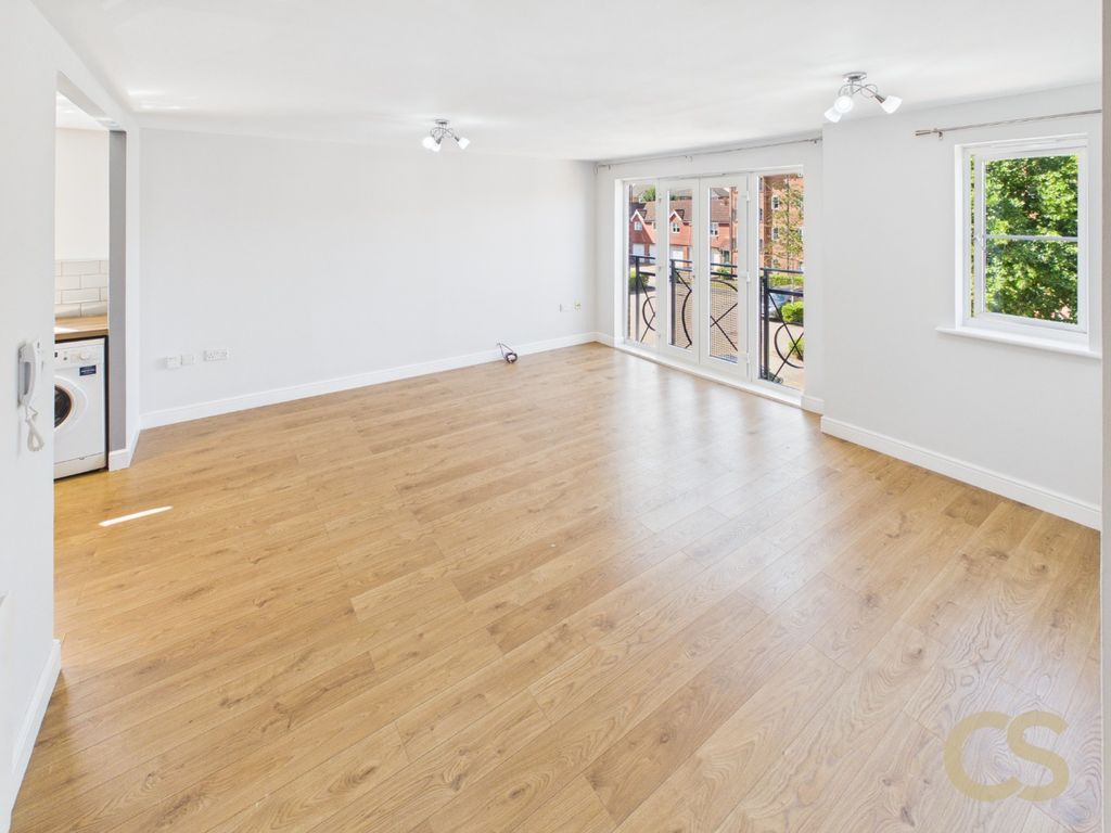 Property photo 2 of 9 5225022