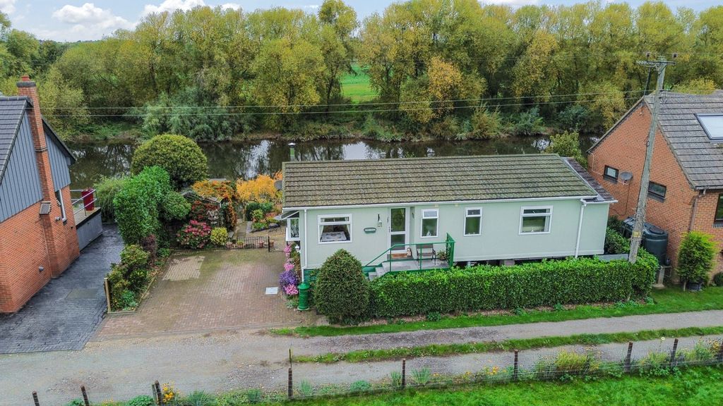 Property photo 1 of 23