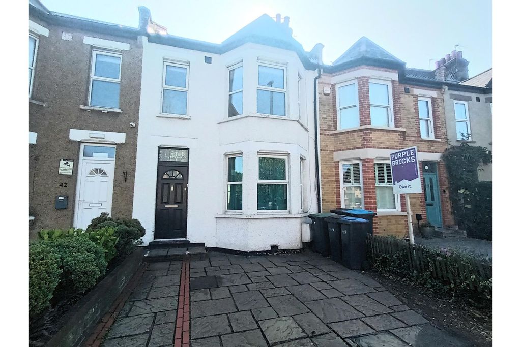 Property photo 1 of 16