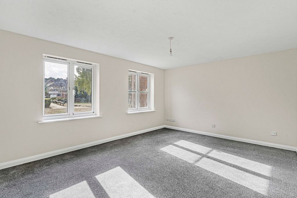 Property photo 3 of 17 20_61762