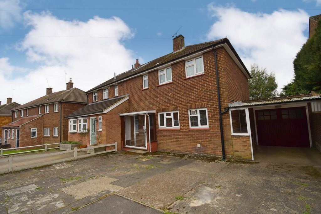 Property photo 1 of 30