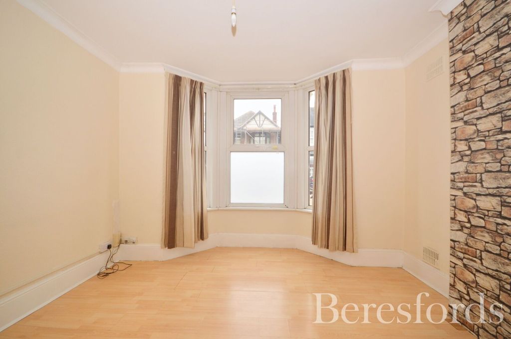 Property photo 3 of 12 Picture No. 05