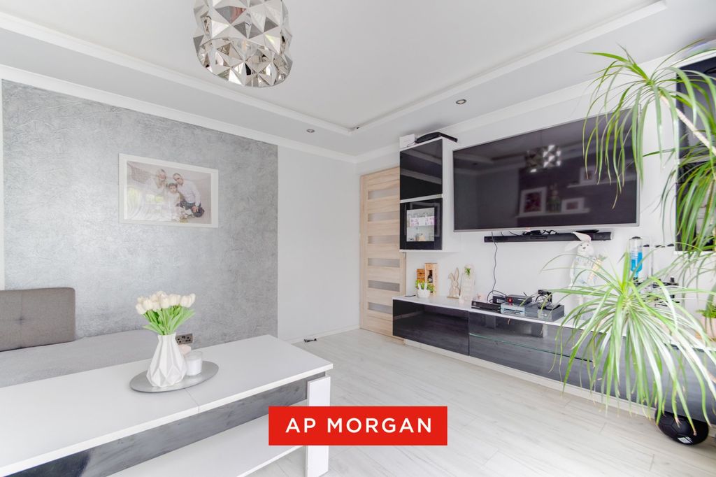 Property photo 3 of 24 Picture No. 13