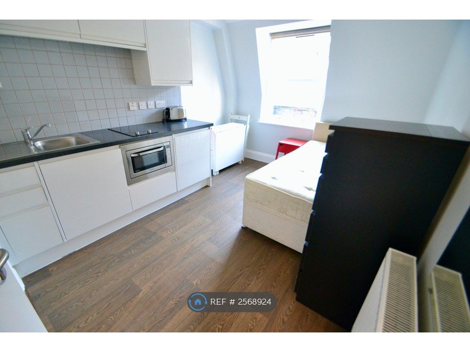 Property photo 1 of 4