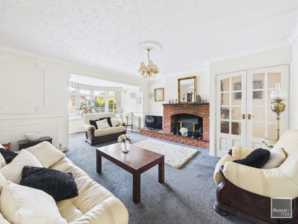 Property photo 2 of 24