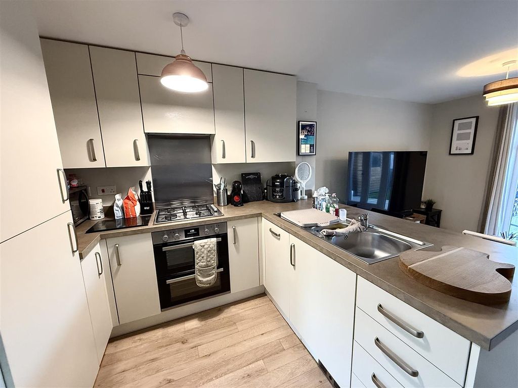 Property photo 3 of 19 Img_2205.Jpg