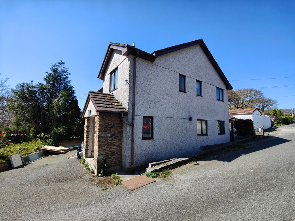 Property photo 1 of 9