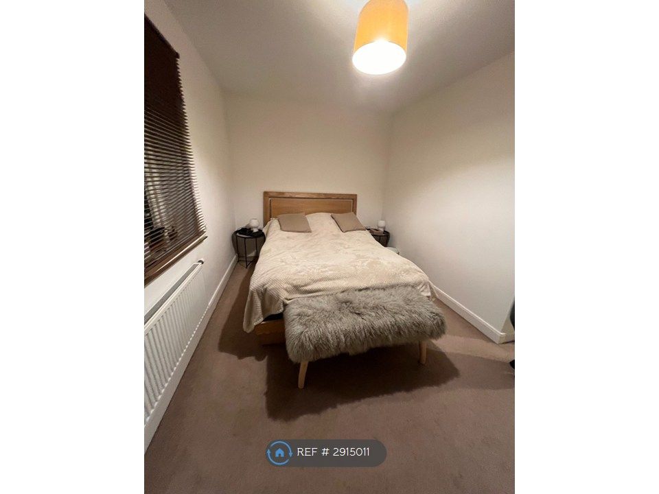 Property photo 2 of 10 Bedroom 2