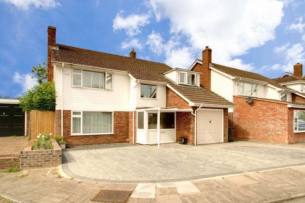 Property photo 1 of 27 Img_6018-Img_6020