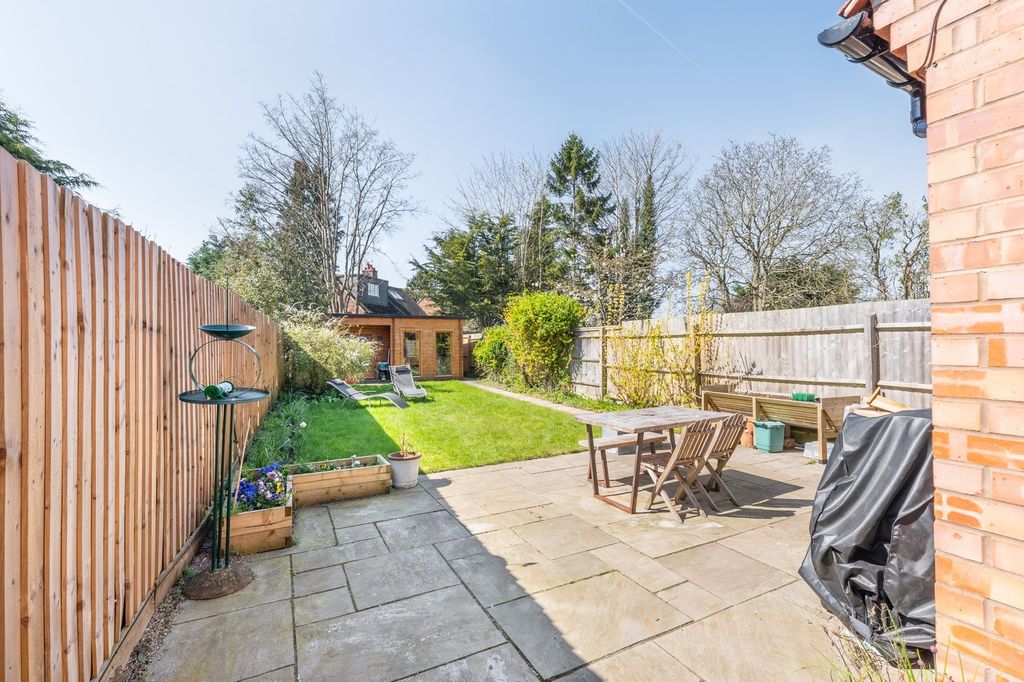 Property photo 2 of 22