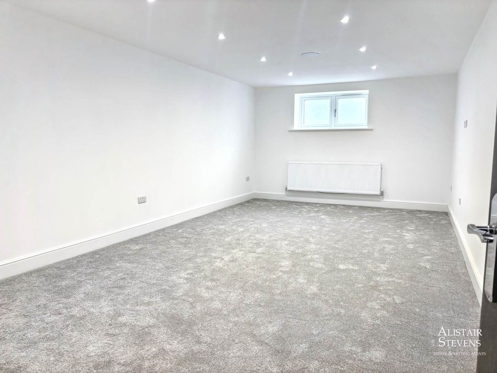 Additional image 24 of 4 bed detached house for saleHunt Lane, Chadderton OL9