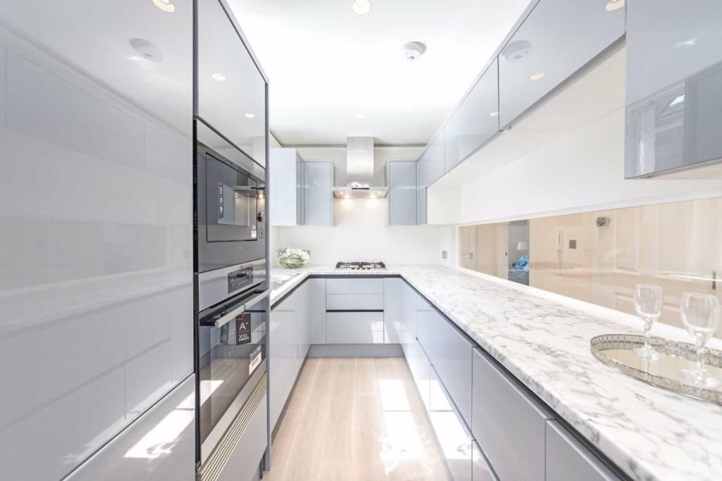 Property photo 3 of 8 2.Jpeg