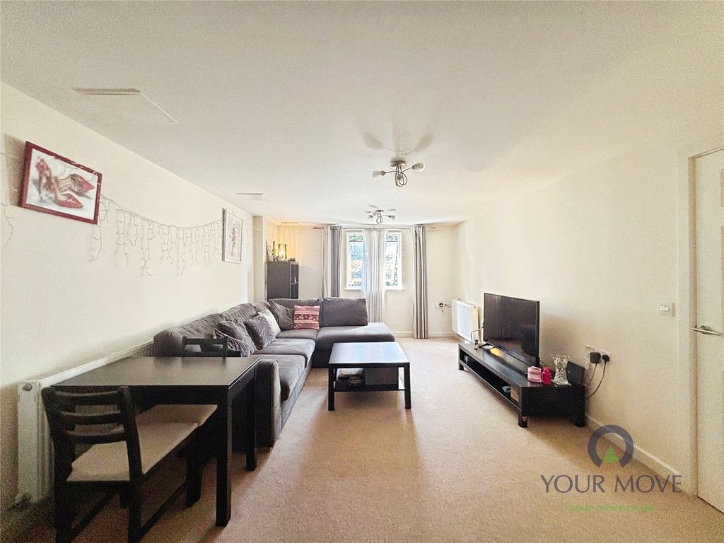 Property photo 3 of 10 Picture No. 02