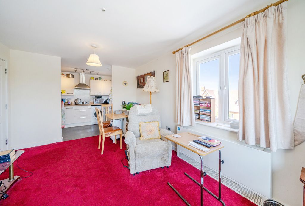Property photo 3 of 9 5-68233068B1d5A-1...