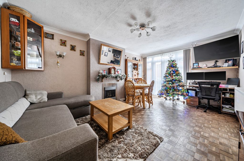 Property photo 3 of 21 1393748-7-6942Ac5...